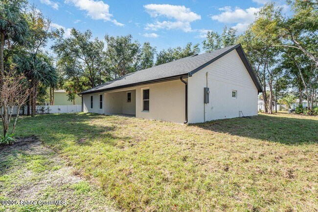 Building Photo - 308 Jennifer Dr