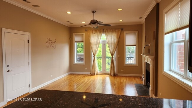 Foto del edificio - 5691 W Higgins Ave