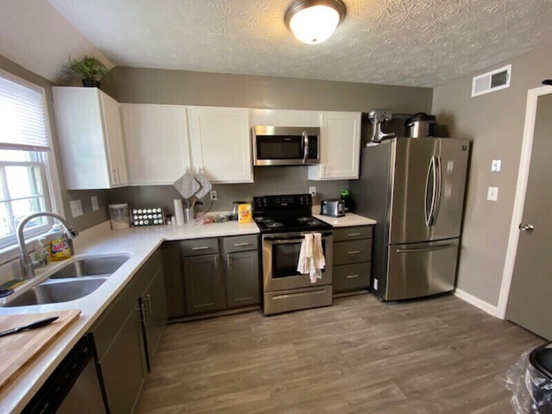 Foto del edificio - 1631 Tallulah St NW