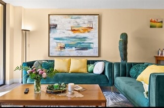 Building Photo - 413 Augusta Blvd