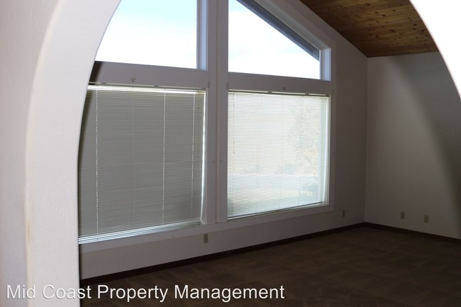 Building Photo - 4 br, 2 bath House - 7810 Airport Road