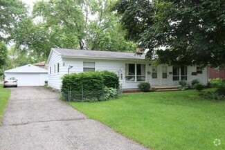 Building Photo - 2017 Cameron Dr