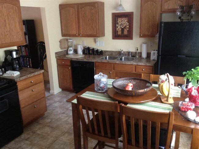Building Photo - 3682 Killy Ct