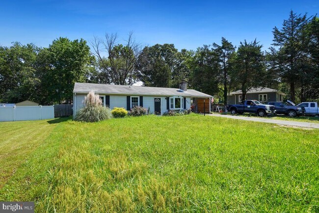 Building Photo - 407 Bryan Point Rd