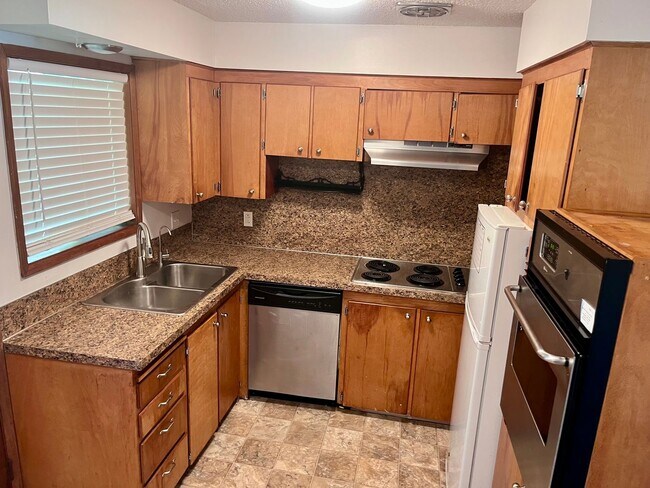 Foto del edificio - Single level 2 bed flat meets Midcentury COOL