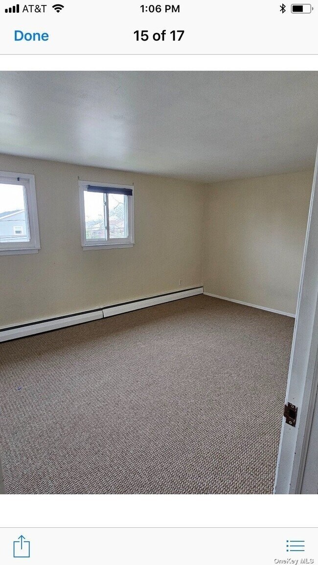 Foto del edificio - 30 Guilford Park Dr