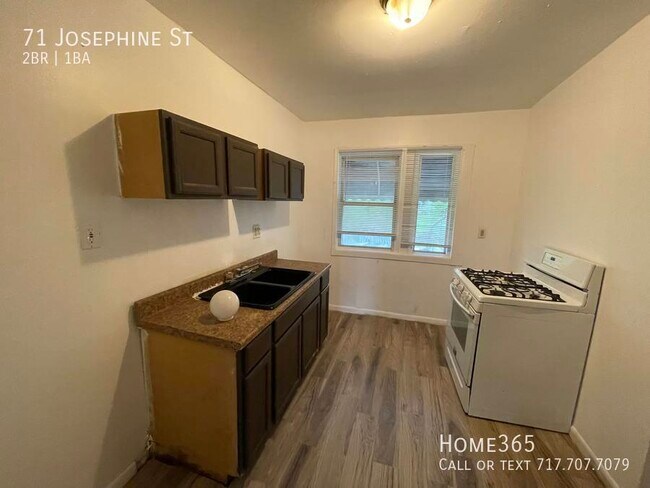 Foto del edificio - 2 bedroom 1 bathroom home Housing Voucher ...