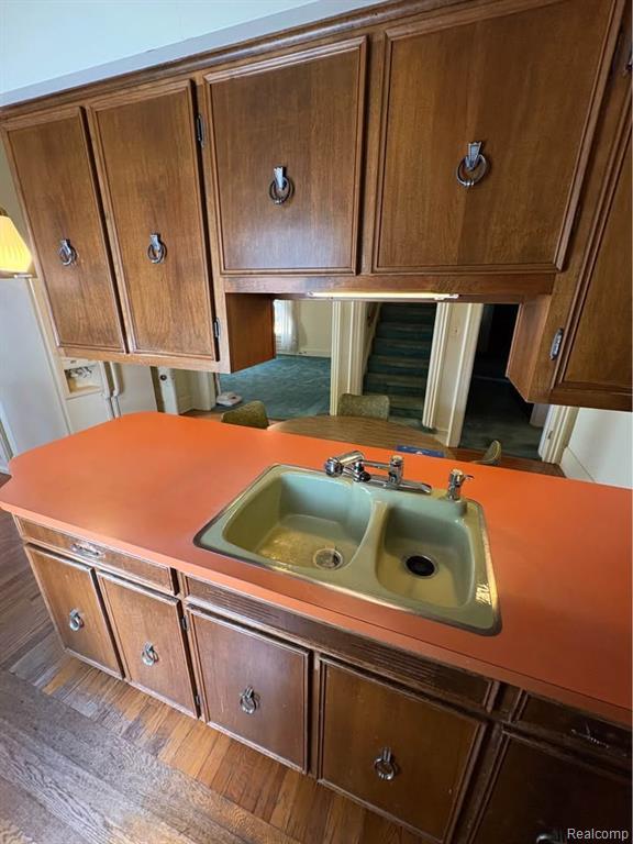 Foto del edificio - 426 E 4th St