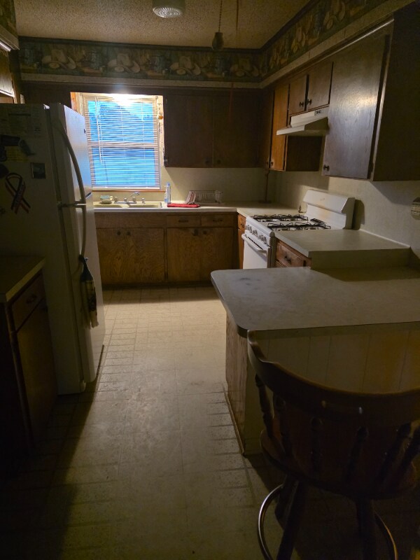Building Photo - 255 Private Rd 3396