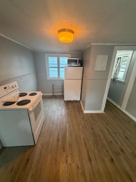 Foto del edificio - 379 Falconer St