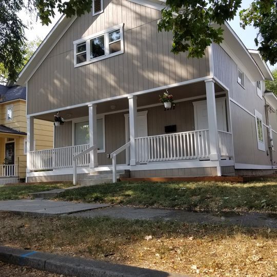 Front of house2 - 2212 W Mallon Ave