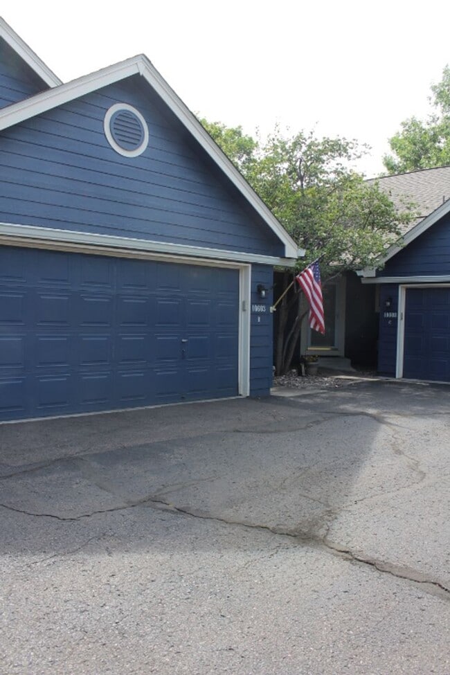 Building Photo - 10603 W Dumbarton Cir