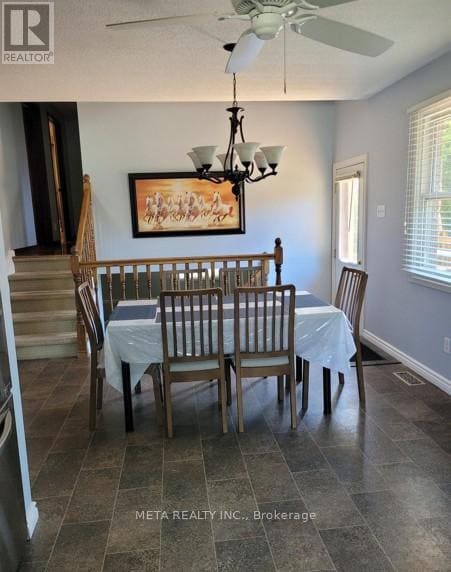 Building Photo - 130 Inverary Crescent