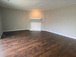 Building Photo - 9106 Woodpark Ln NW