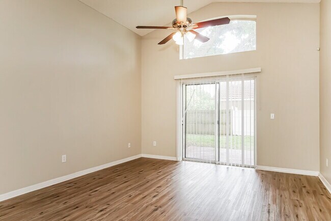 Foto del edificio - 2823 Tannery Ct