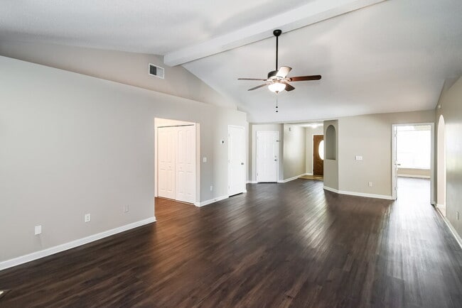 Building Photo - 8217 Glasgow Ct