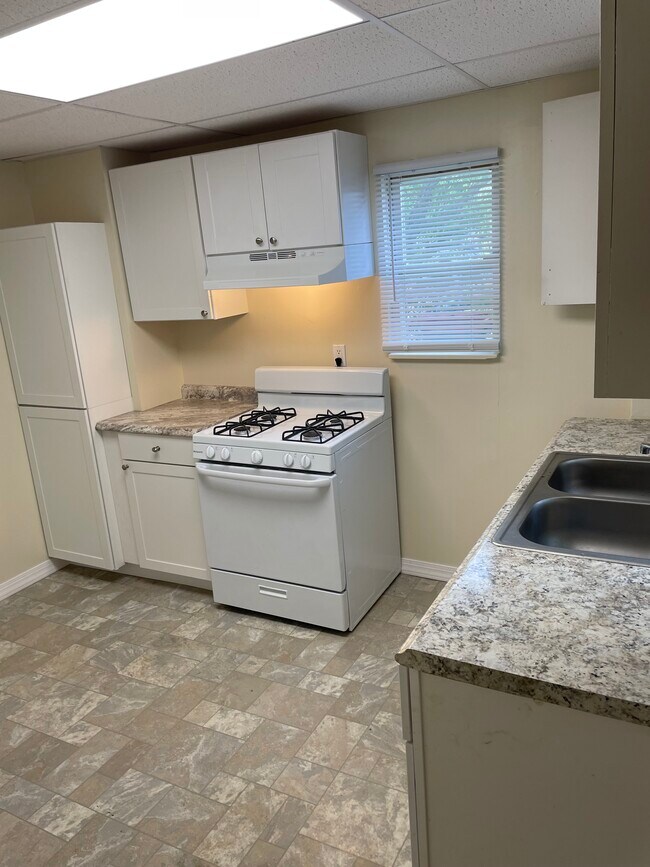 Foto del edificio - 553 Main St