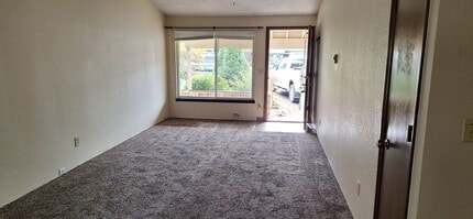 Building Photo - 120 SE Atwood Ave