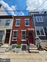 Building Photo - 1513 S Opal St