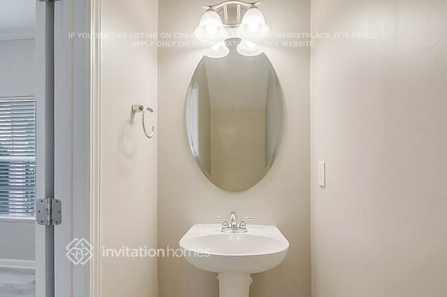 Foto del edificio - 1206 Calvander Ct