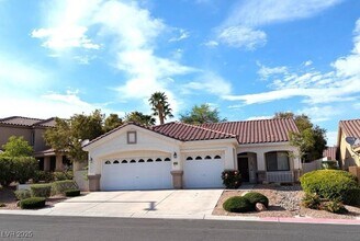 Building Photo - 9728 Echo Hills Dr