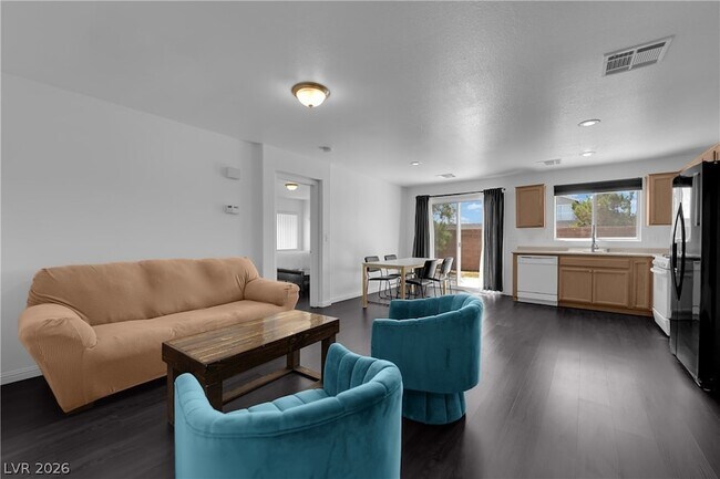 Foto del edificio - 5079 W Desert Dandelion Ct