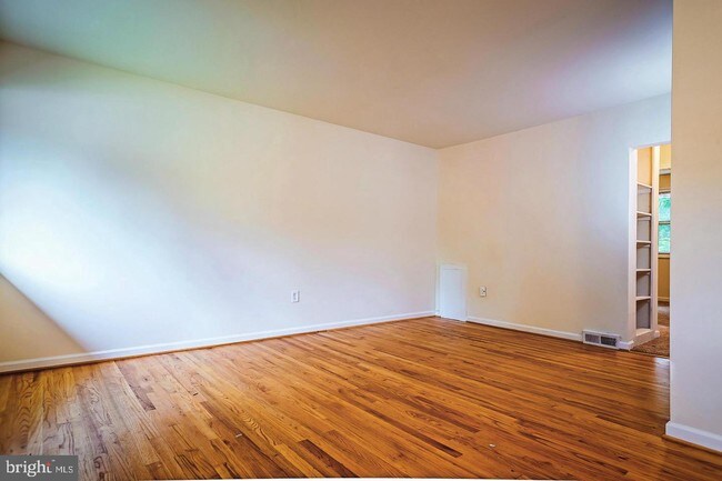 Foto del edificio - 8121 Allendale Dr