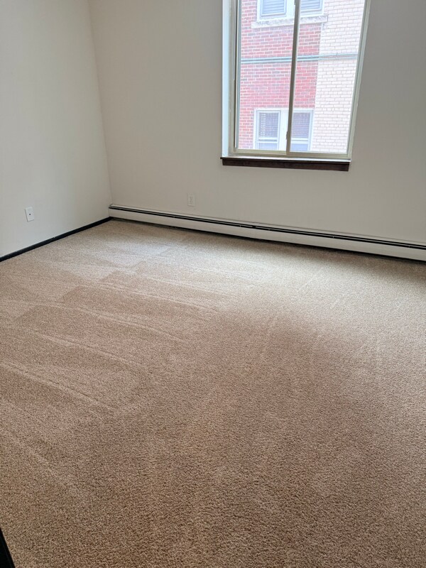 Foto del edificio - 1007 N Marshall St