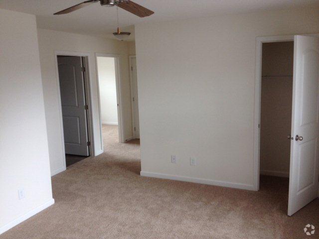 Bedroom - Serenity Terrace Apartments