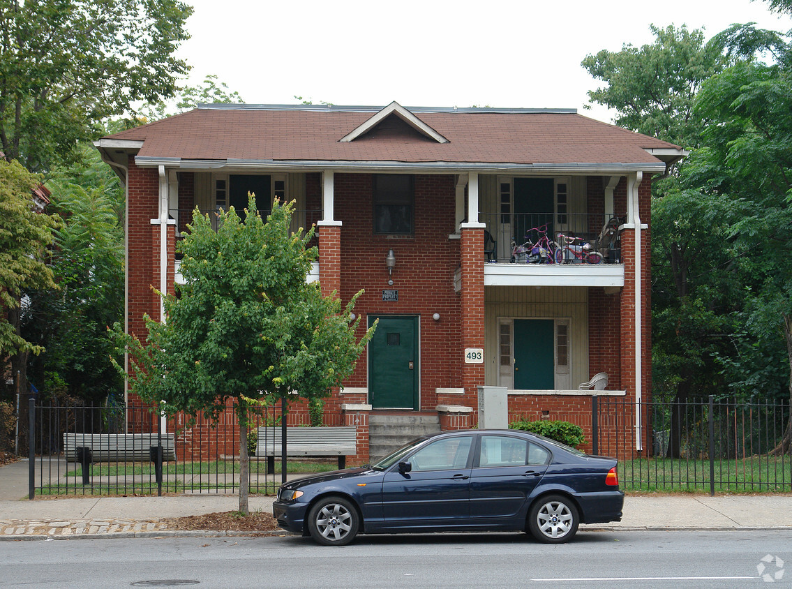 Foto del edificio - 493 Boulevard