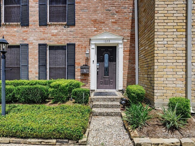 Foto del edificio - 1653 W Sam Houston Pkwy S