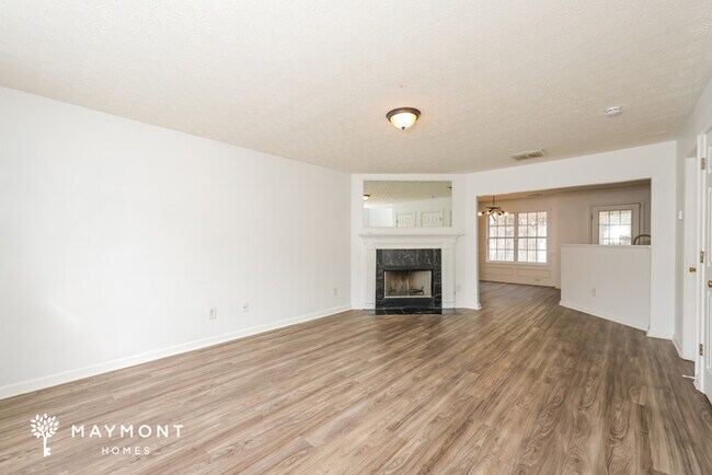 Foto del edificio - 2040 Manhattan Pkwy