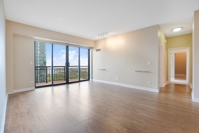 Foto del edificio - 41 E 8th St