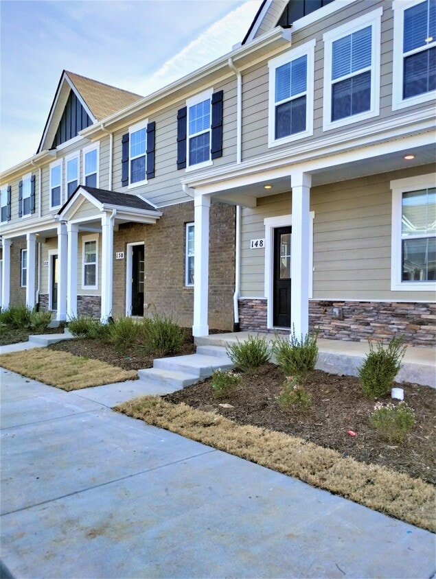 148 Cecil Rd, Lebanon, TN 37087 Townhome Rentals in Lebanon TN