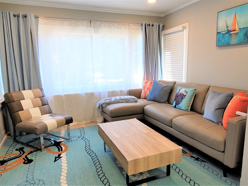 Primary Photo - 270 Central Ave