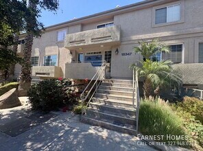 Building Photo - 18347 Saticoy St