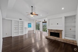 Building Photo - 1000 Liberty Park Dr