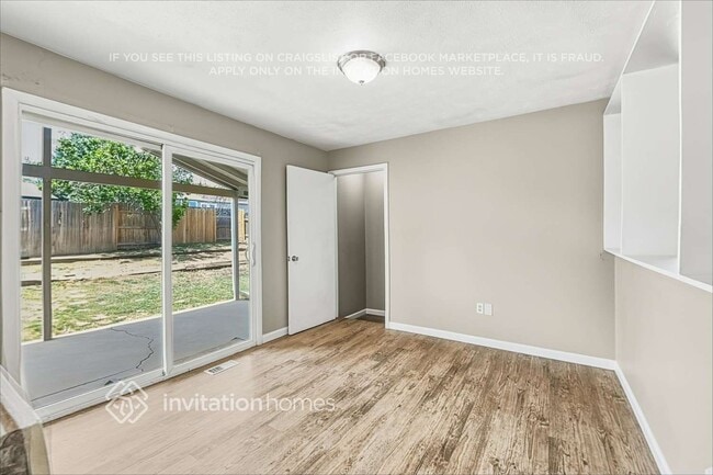 Building Photo - 16372 E Brown Dr