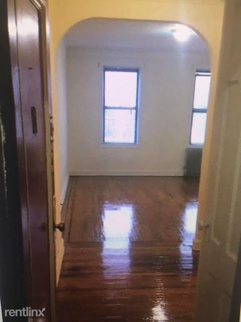 Building Photo - 4805 30th Ave