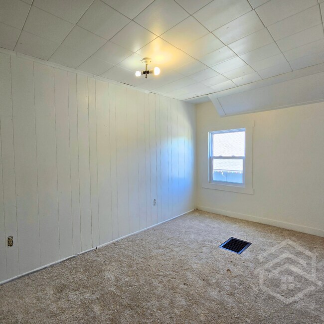 694 Main St S Unit A, Burgessville, ON N0J 1C0 Apartment for Rent in