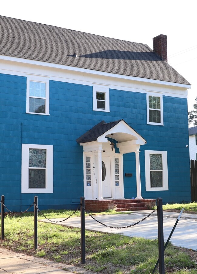 Building Photo - 161 Prospect St