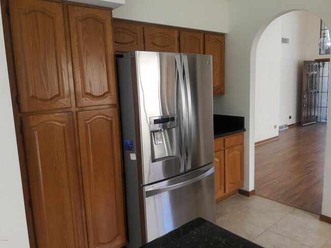 Foto del edificio - 15852 N 50th St