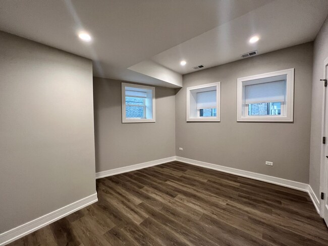 Foto del edificio - 706 W Grace St