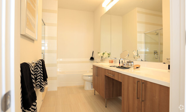 master bathroom - The Lofts on Saw Mill River