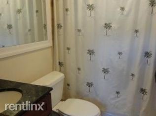 Building Photo - 4 br, 1 bath  - 606 Columbus Ave # 12