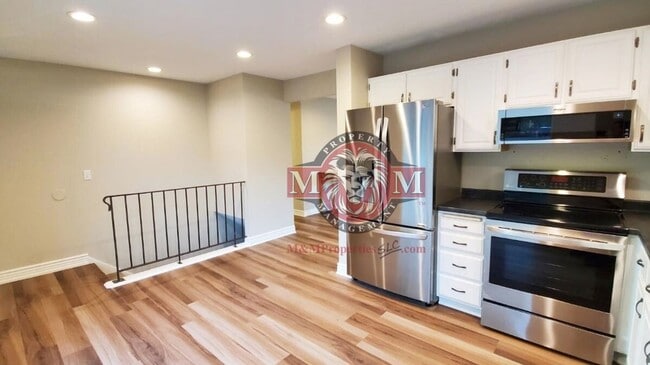 Foto del edificio - 5 Bd 3 Ba Remodeled Home in Midvale