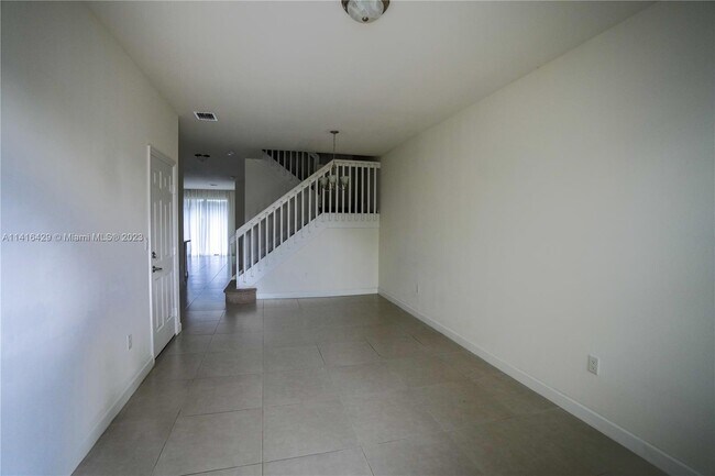 Foto del edificio - 10428 NW 61 Ln.