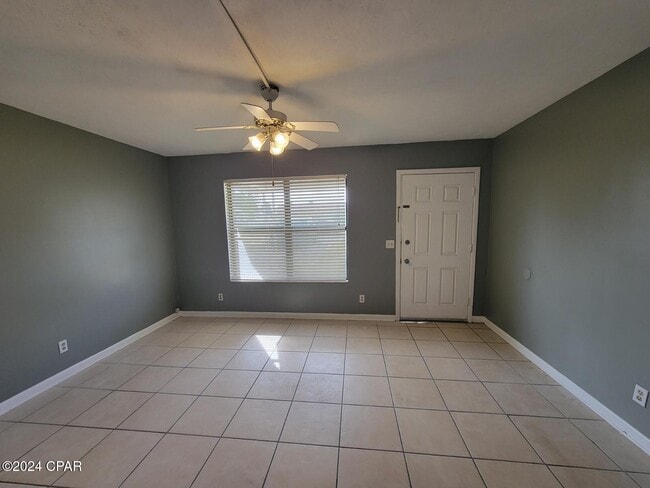 Building Photo - 5019 Hagin Dr