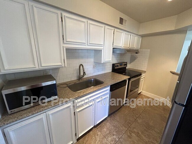 Foto del edificio - 5202 N 8th Pl