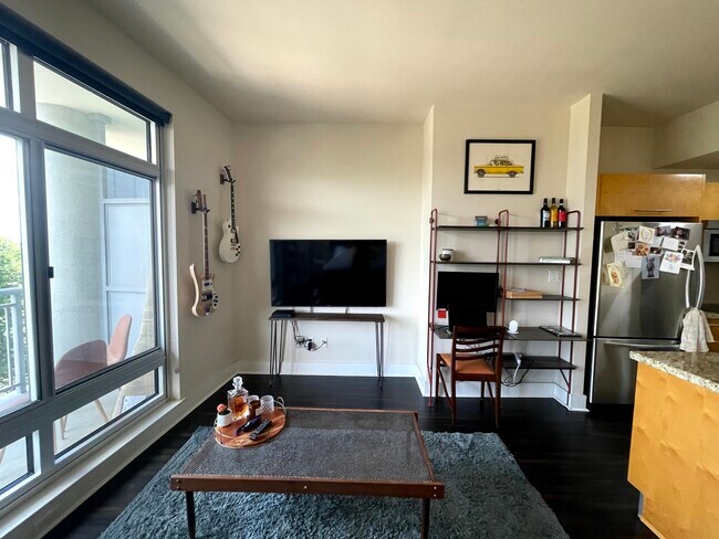 Foto del edificio - 603 Davis St